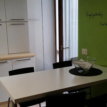 Beb Cambiago Apartment *